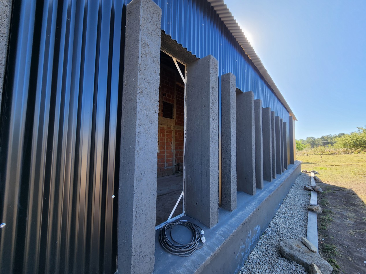 2 HECTAREAS MEGA GALPON CON VIVIENDA MAS CASA AMOBLADA Y EQUIPADA