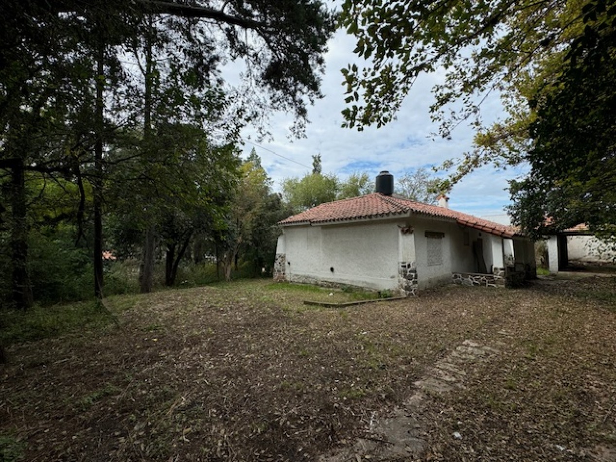 RETASADA Venta Casa en centro Villa Gral Belgrano a reciclar