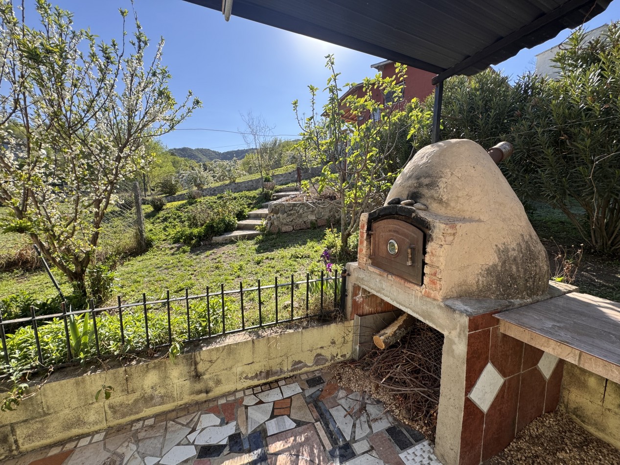VENTA CASA MAS CABAÑA, PISCINA, PARQUE FRUTALES, VITAS A SIERRAS TOMA DEPARTAMENTO COMO PARTE DE PAGO EN BARRIO GRAL PAZ CORDOBA