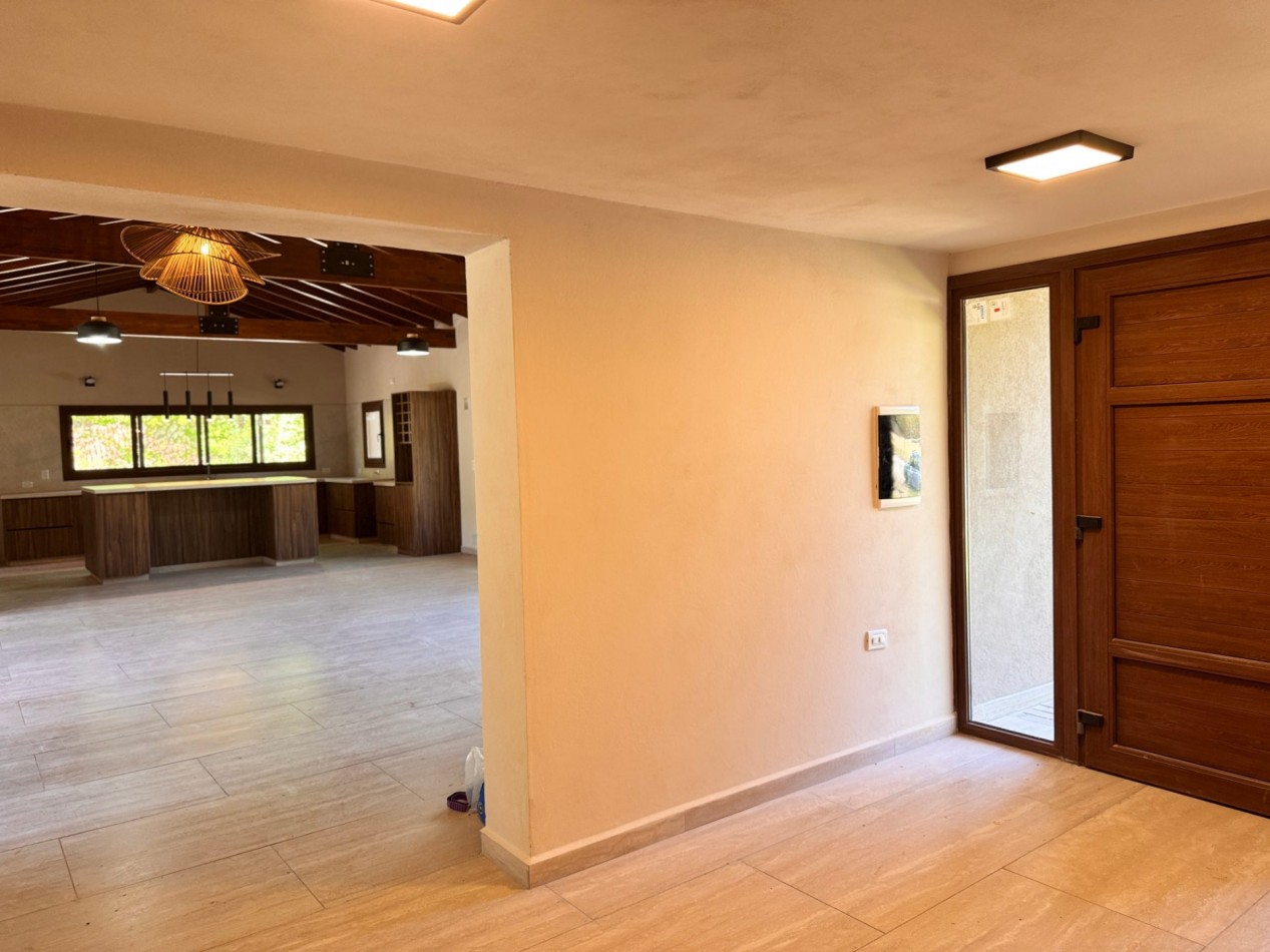 VENTA EXCELENTE CASA EN VILLA GENERAL BELGRANO 