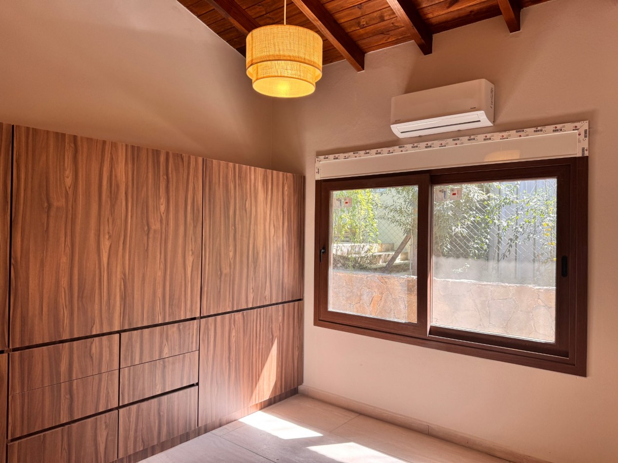 VENTA EXCELENTE CASA EN VILLA GENERAL BELGRANO 