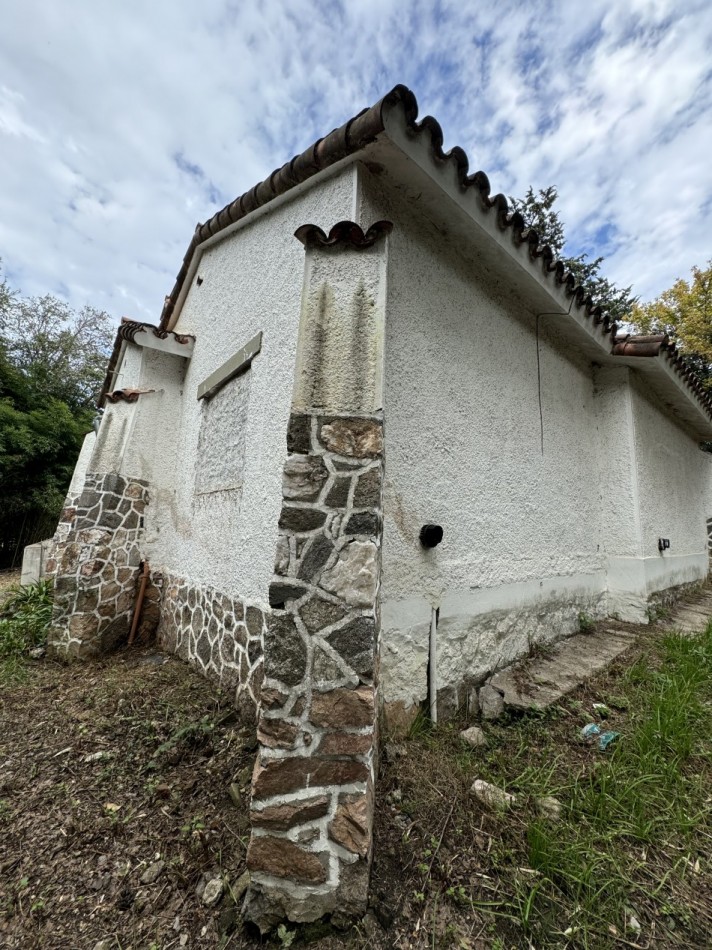 RETASADA Venta Casa en centro Villa Gral Belgrano a reciclar